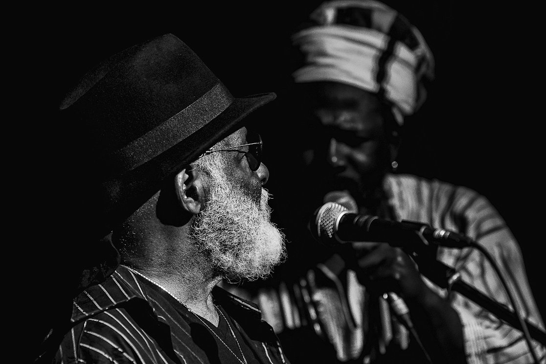 GRIOT BLUES